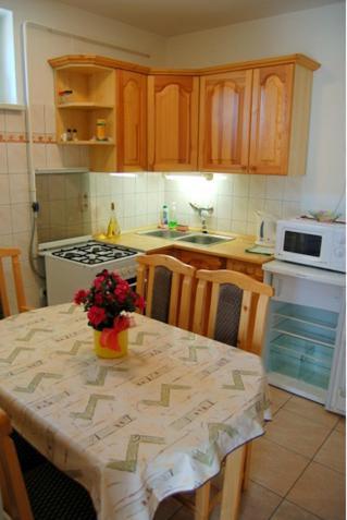Cedrus Apartmanhaz - Cedrus Koez 7 Zalakaros Rom bilde