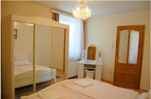 Cedrus Apartmanhaz - Cedrus Koez 7 Zalakaros Rom bilde
